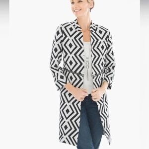 Chicos Quilted Black & White Jacket w/ Geometric Pattern Zipper Detail Sz 2 or L